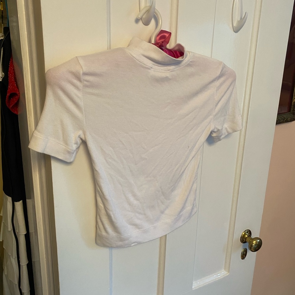 Aritzia white mock neck tee